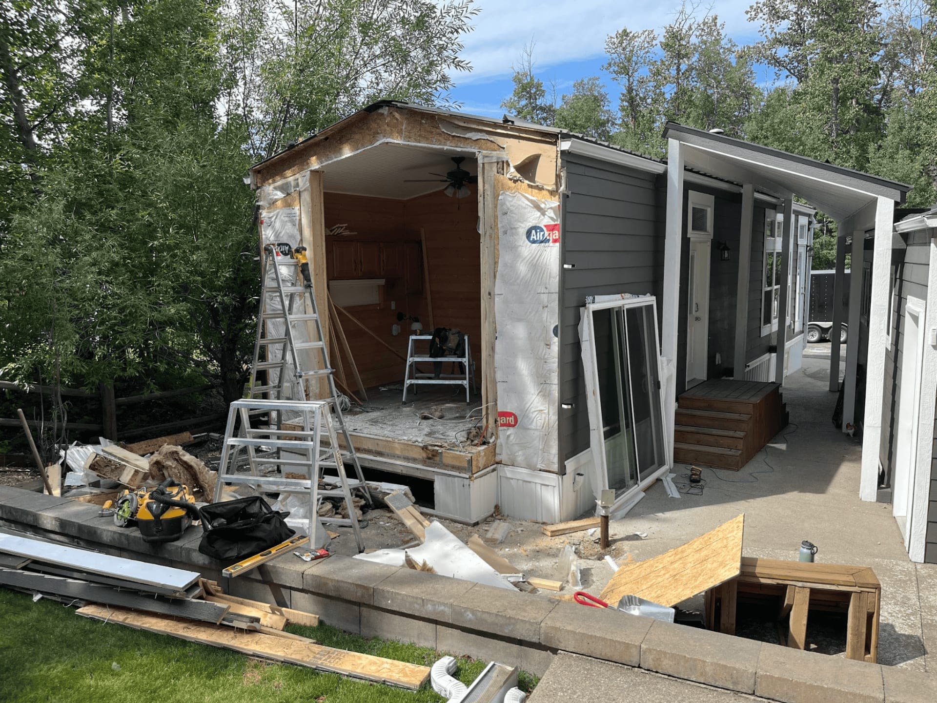 HODA Construction renovation project in progress in Central Alberta